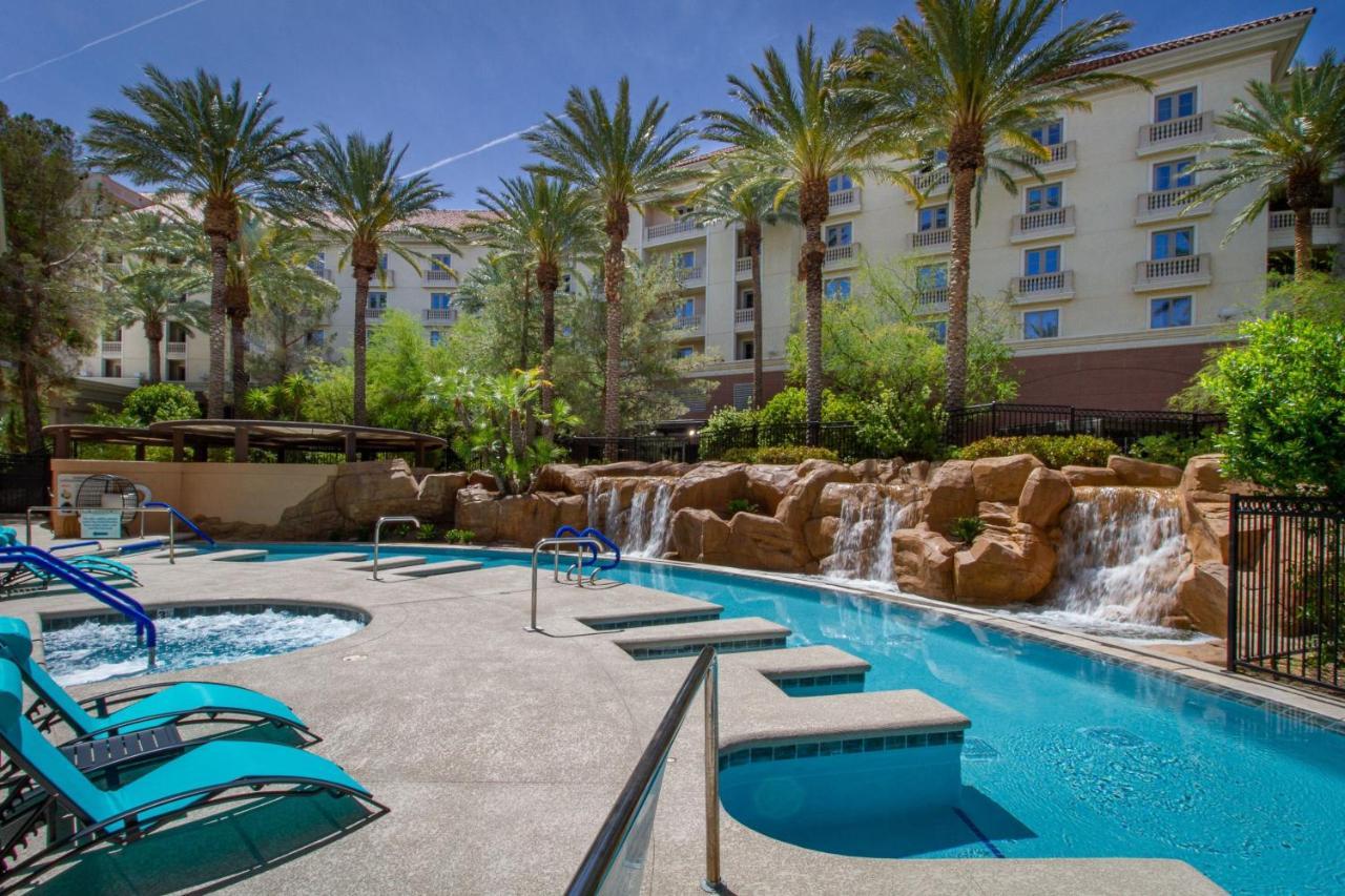 Hotel Rooms in Las Vegas, NV  JW Marriott Las Vegas Resort & Spa